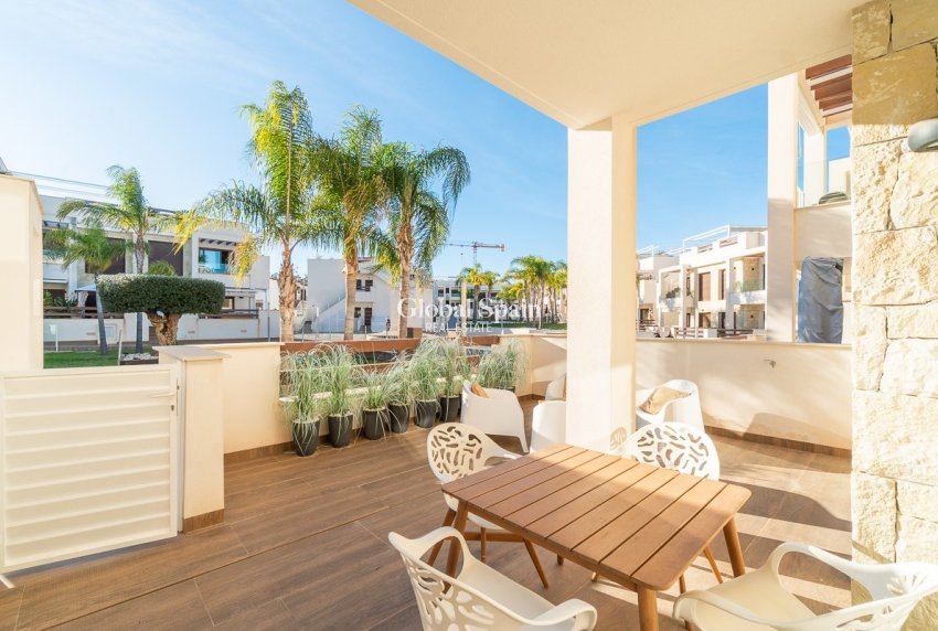 Revente - APPARTEMENT -
ORIHUELA COSTA - Costa Blanca