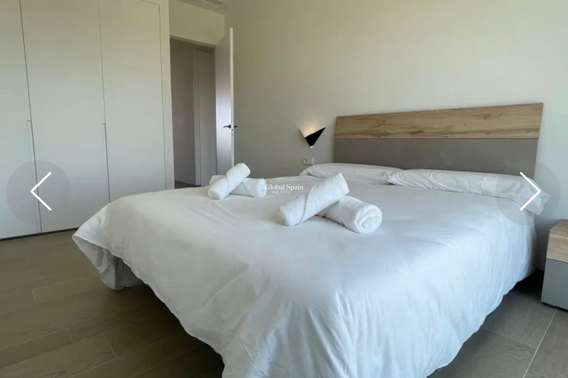 Revente - APPARTEMENT -
ORIHUELA COSTA - Costa Blanca