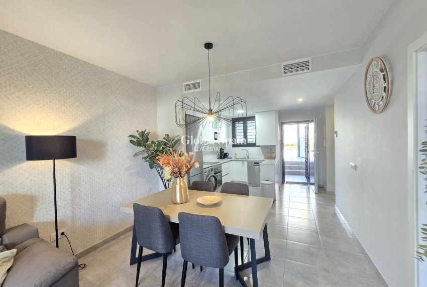 Revente - APPARTEMENT -
ORIHUELA COSTA - Costa Blanca