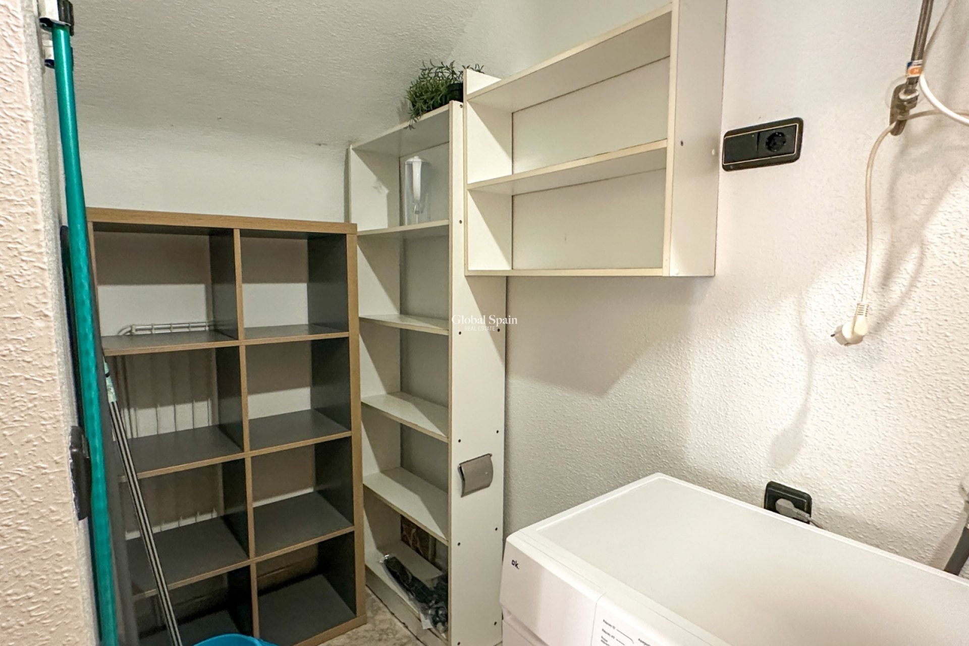 Revente - APPARTEMENT -
ORIHUELA COSTA - Costa Blanca