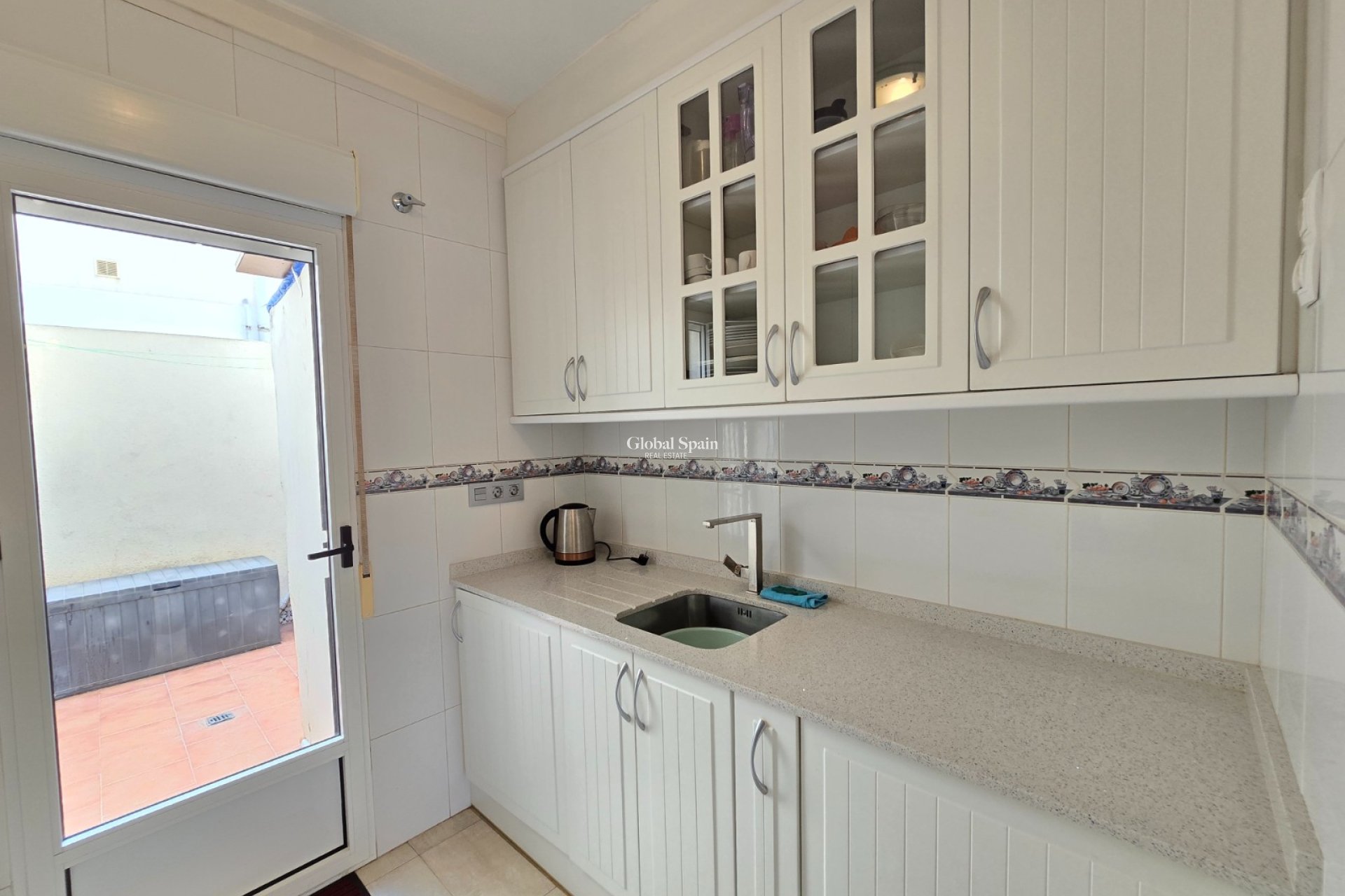 Revente - APPARTEMENT -
ORIHUELA COSTA - Costa Blanca