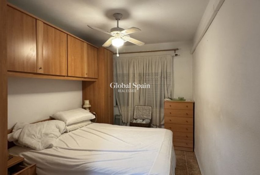 Revente - APPARTEMENT -
ORIHUELA COSTA - Costa Blanca
