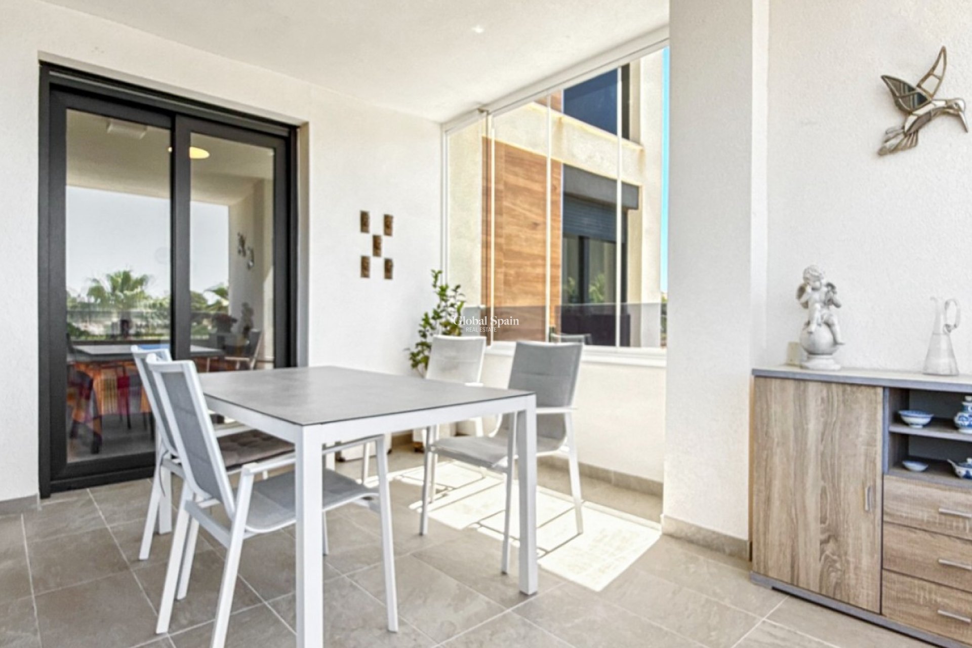Revente - APPARTEMENT -
ORIHUELA COSTA - Costa Blanca