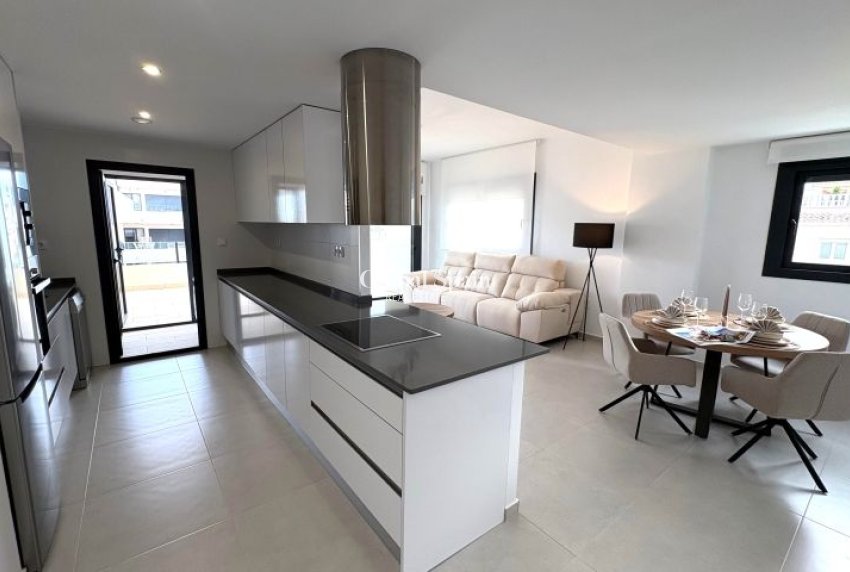 Revente - APPARTEMENT -
ORIHUELA COSTA - Costa Blanca