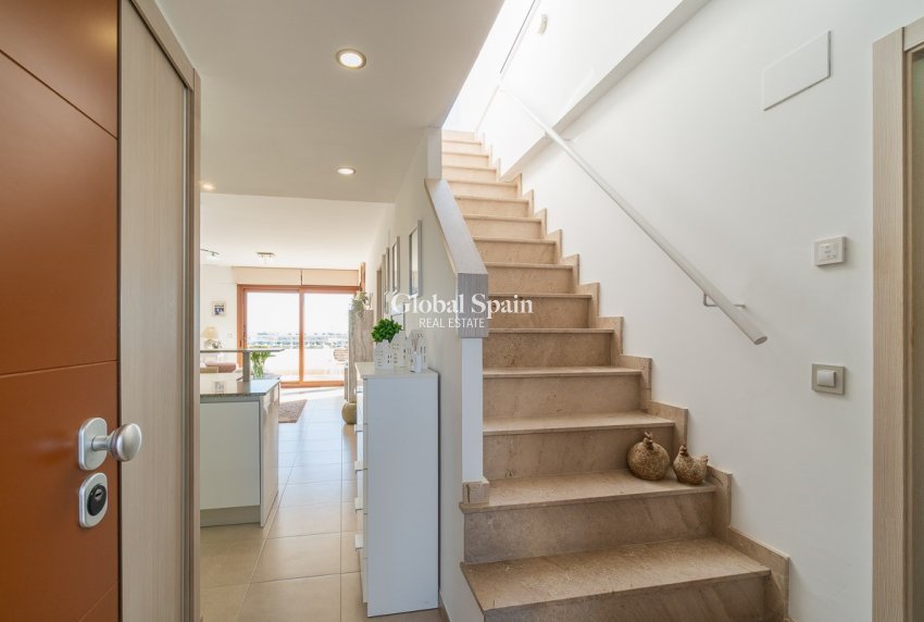 Revente - APPARTEMENT -
ORIHUELA COSTA - Costa Blanca