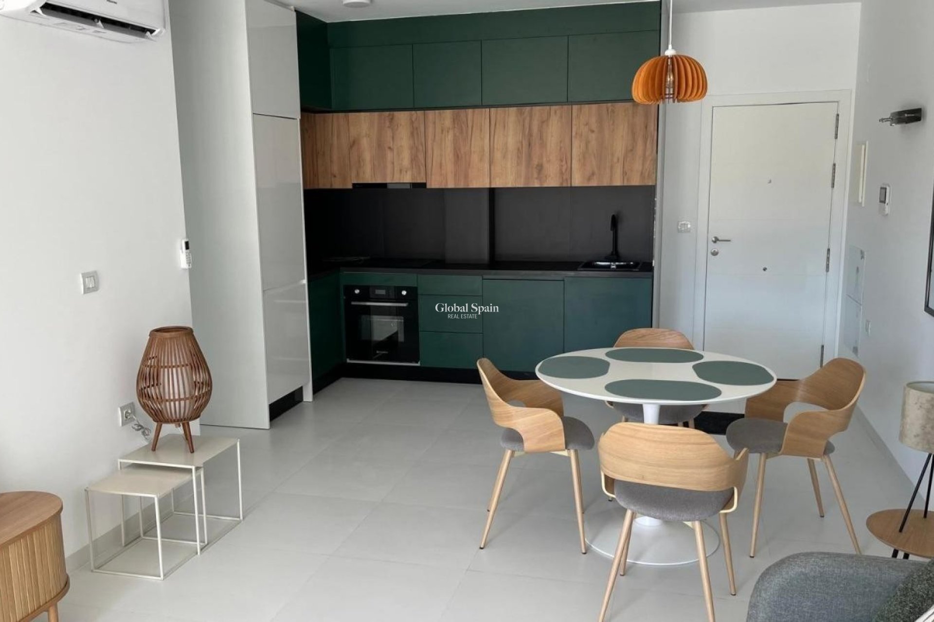 Revente - APPARTEMENT -
ORIHUELA COSTA - Costa Blanca