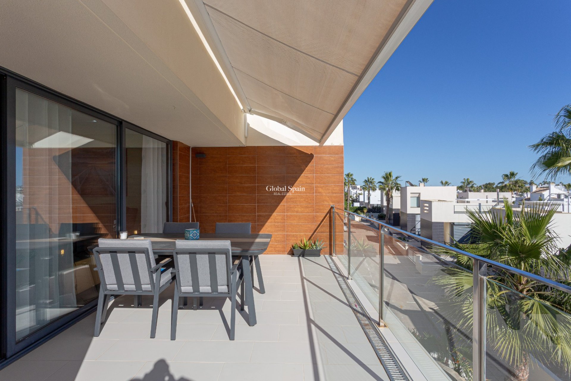Revente - APPARTEMENT -
ORIHUELA COSTA - Costa Blanca