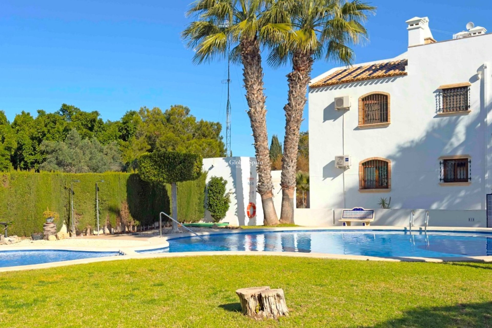 Revente - APPARTEMENT -
ORIHUELA COSTA - Costa Blanca