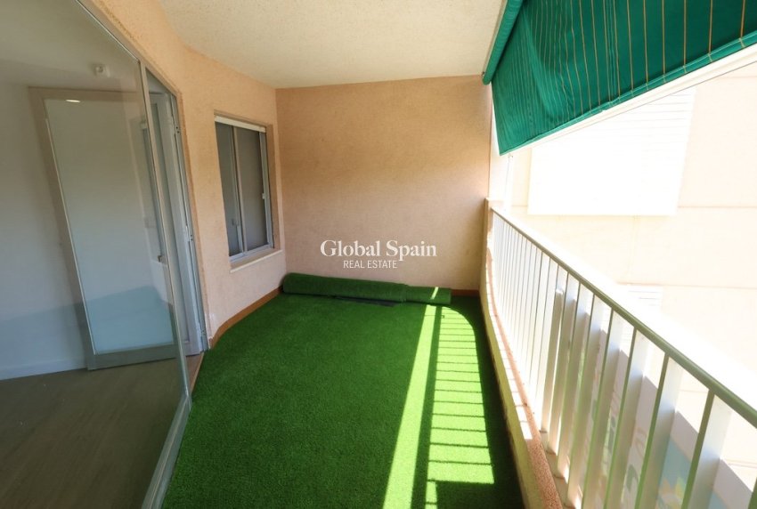 Revente - APPARTEMENT -
ORIHUELA COSTA - Costa Blanca