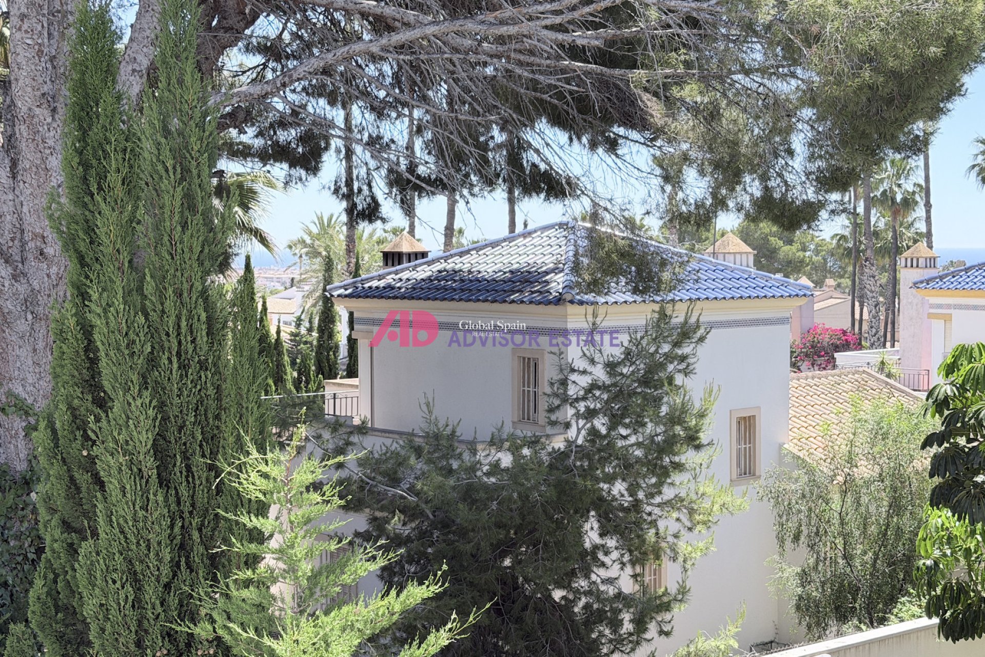 Revente - APPARTEMENT -
ORIHUELA COSTA - Costa Blanca