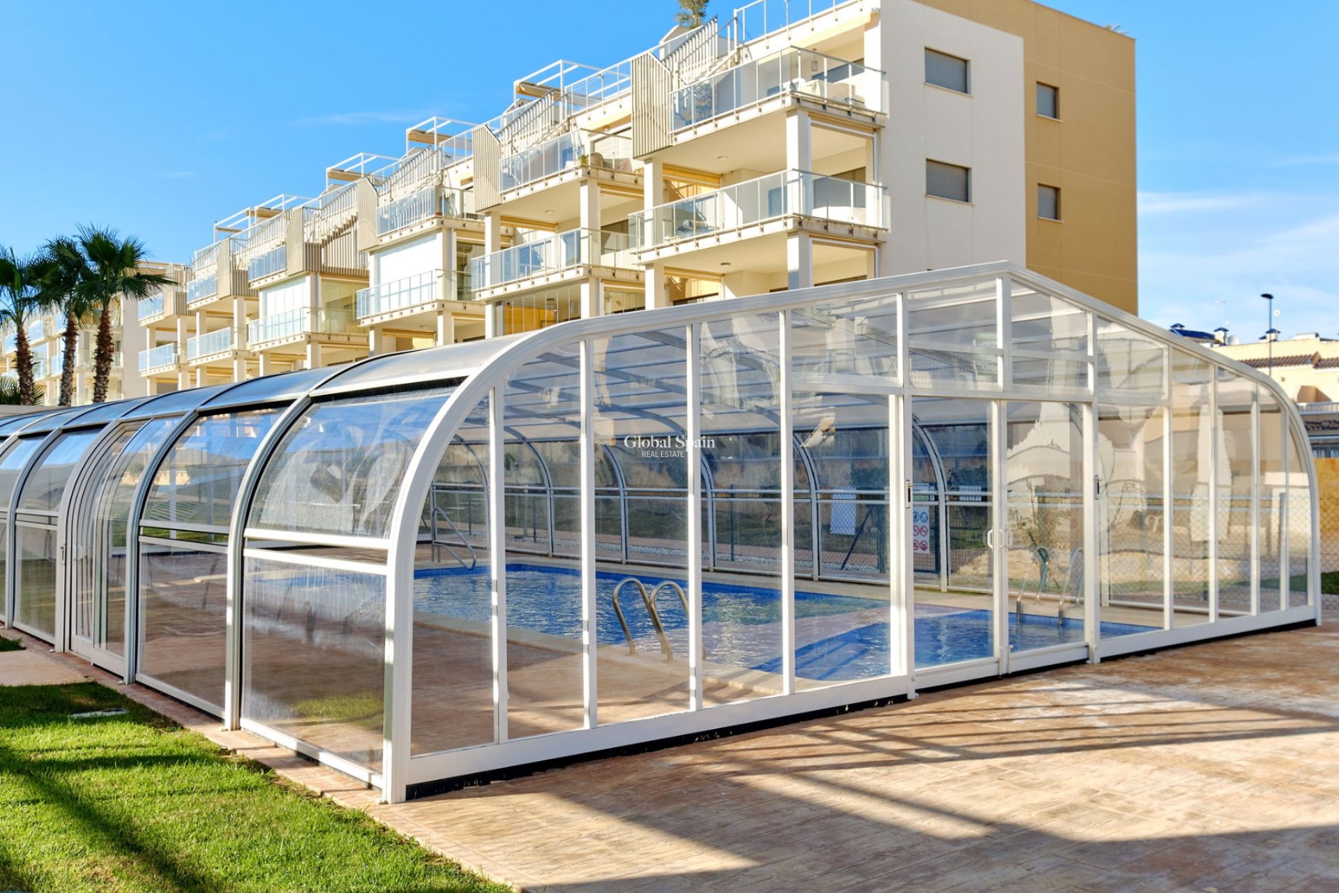 Revente - APPARTEMENT -
ORIHUELA COSTA - Costa Blanca
