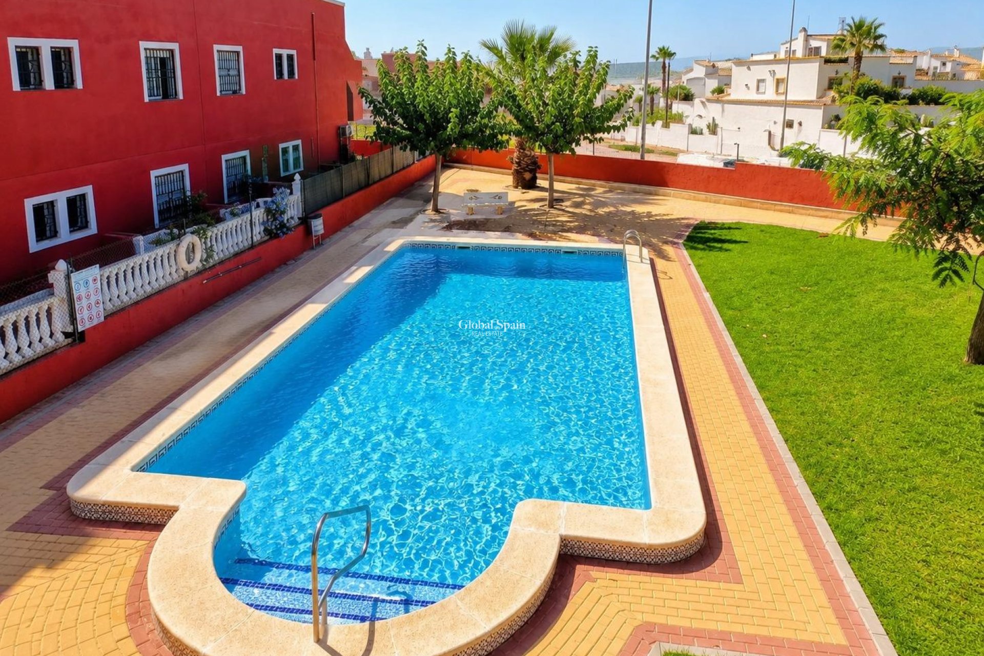 Revente - APPARTEMENT -
ORIHUELA COSTA - Costa Blanca