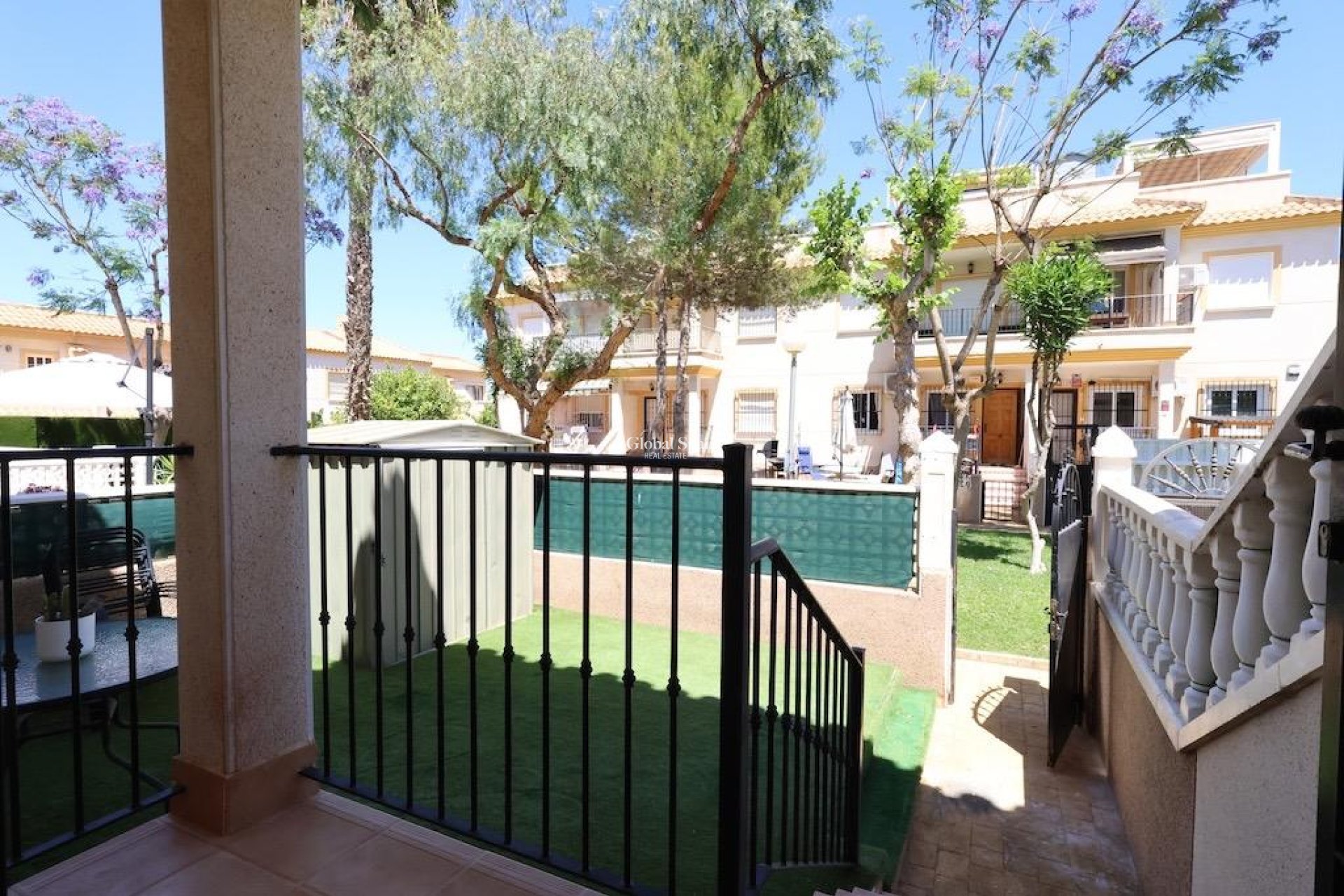Revente - APPARTEMENT -
ORIHUELA COSTA - Costa Blanca