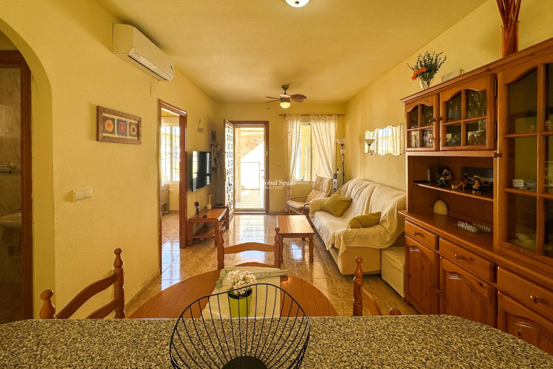 Revente - APPARTEMENT -
ORIHUELA COSTA - Costa Blanca
