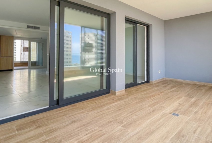 Revente - APPARTEMENT -
ORIHUELA COSTA - Costa Blanca