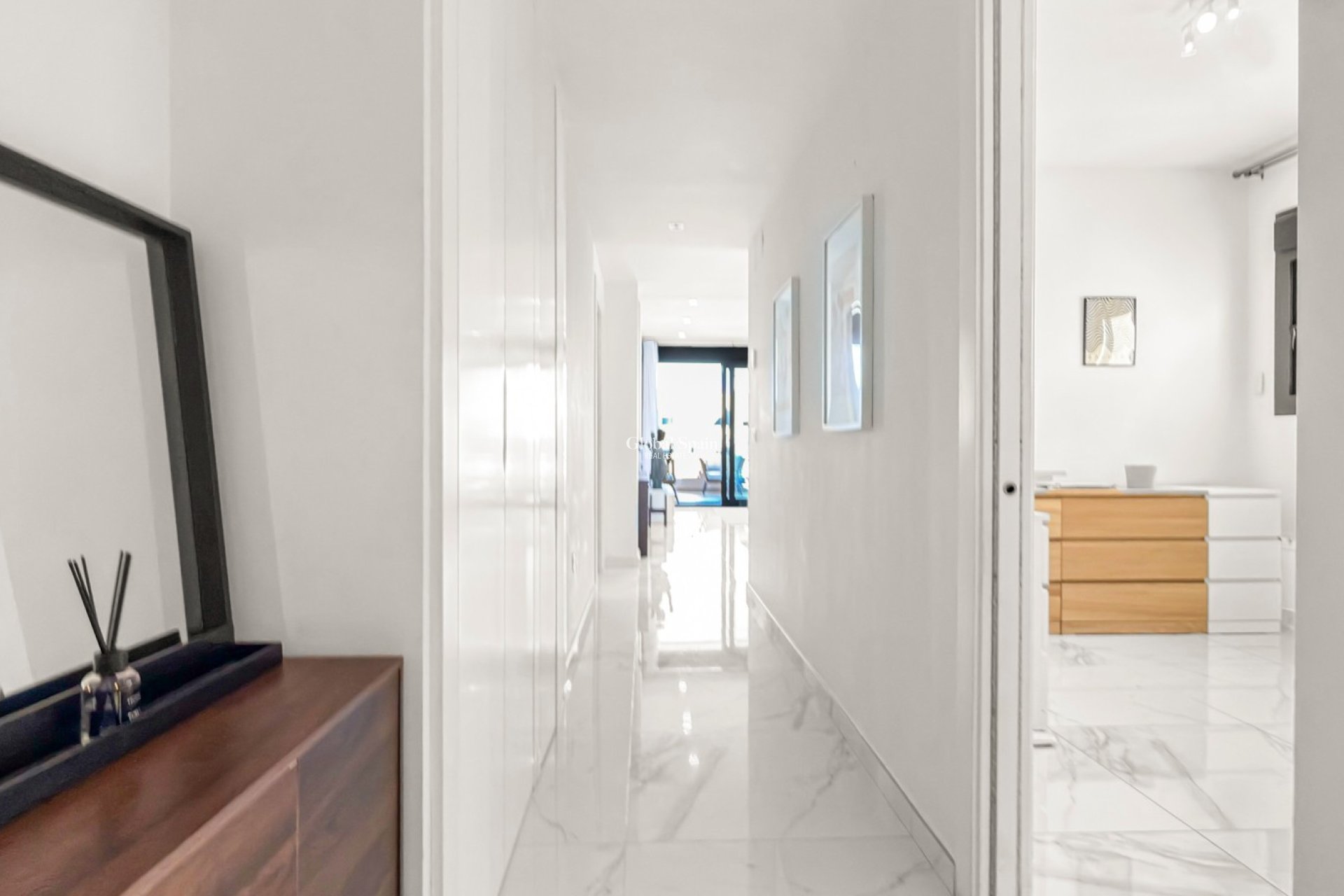 Revente - APPARTEMENT -
ORIHUELA COSTA - Costa Blanca