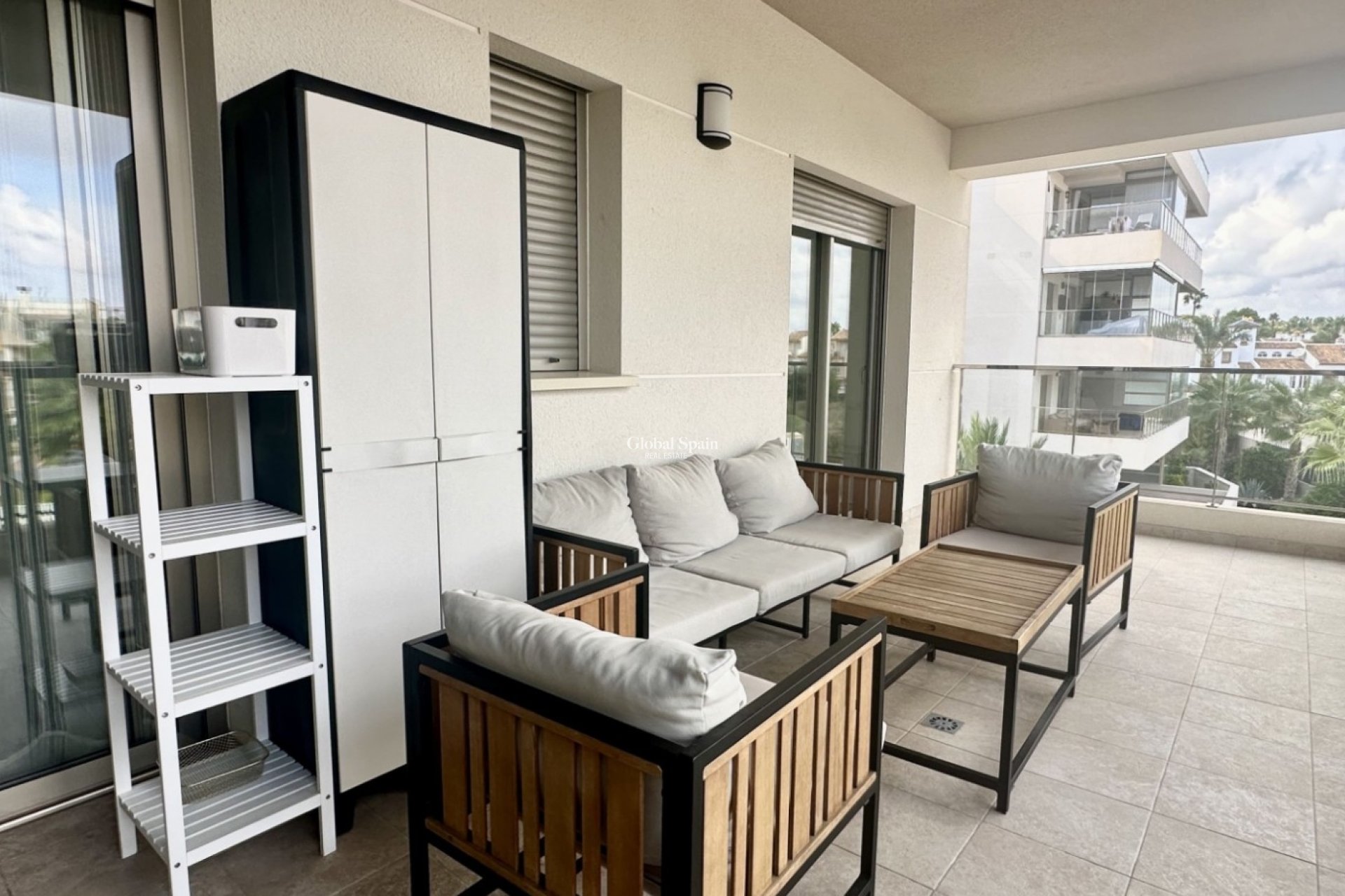 Revente - APPARTEMENT -
ORIHUELA COSTA - Costa Blanca