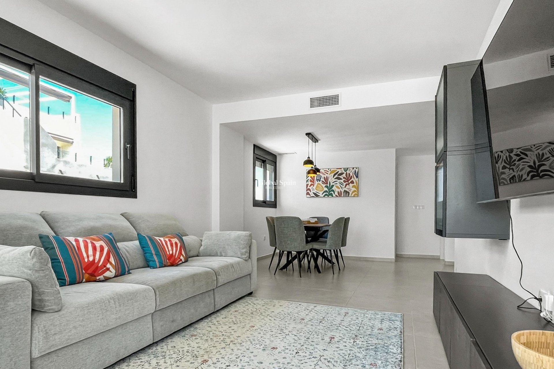 Revente - APPARTEMENT -
ORIHUELA COSTA - Costa Blanca