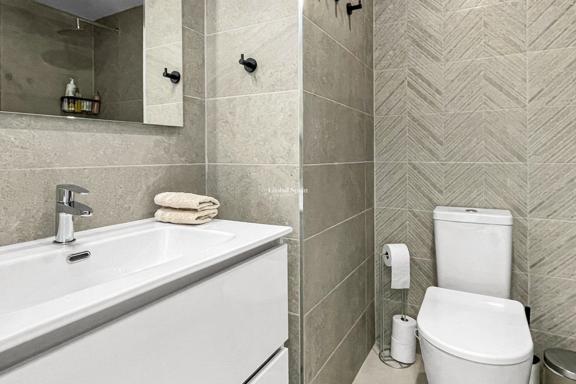 Revente - APPARTEMENT -
ORIHUELA COSTA - Costa Blanca