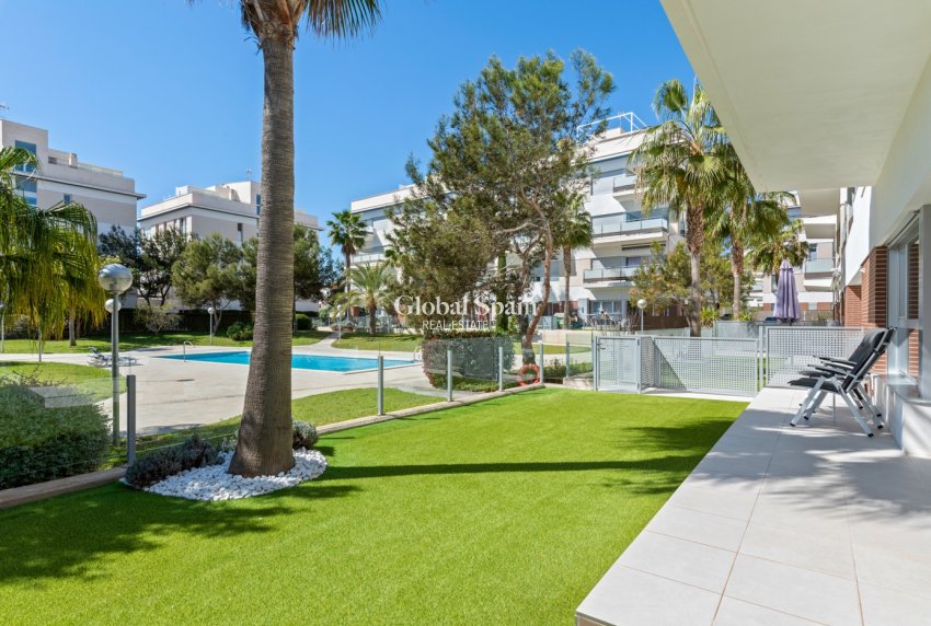 Revente - APPARTEMENT -
ORIHUELA COSTA - Costa Blanca
