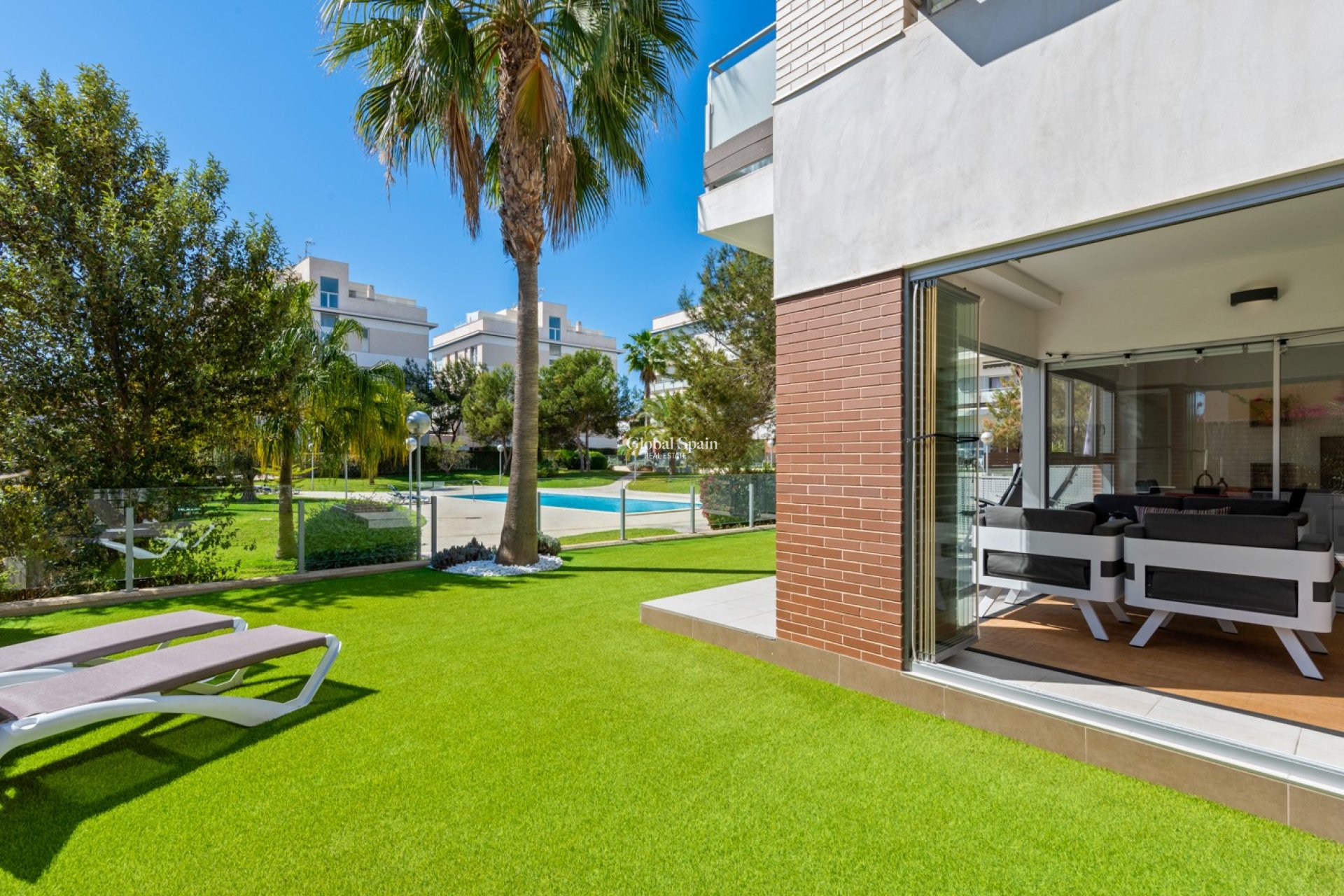 Revente - APPARTEMENT -
ORIHUELA COSTA - Costa Blanca