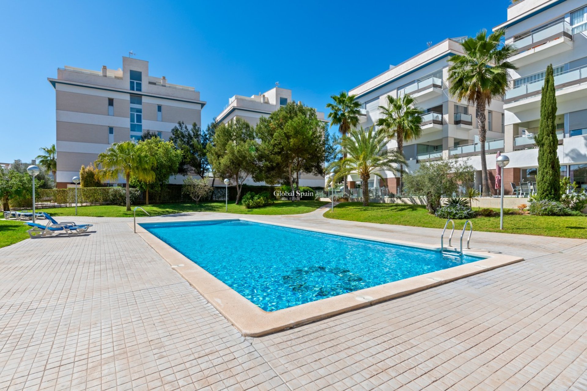 Revente - APPARTEMENT -
ORIHUELA COSTA - Costa Blanca