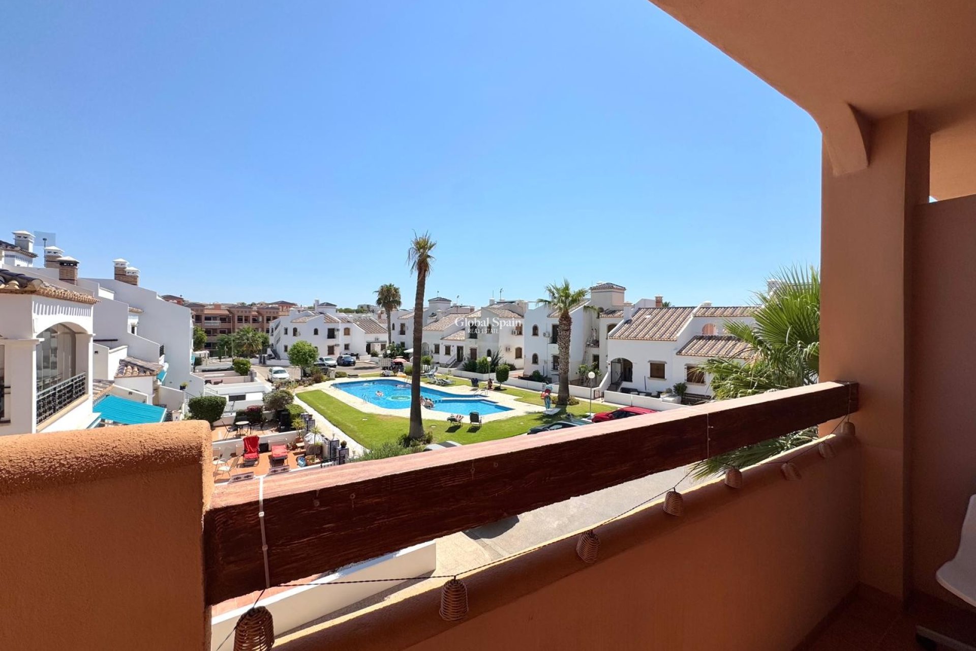 Revente - APPARTEMENT -
ORIHUELA COSTA - Costa Blanca
