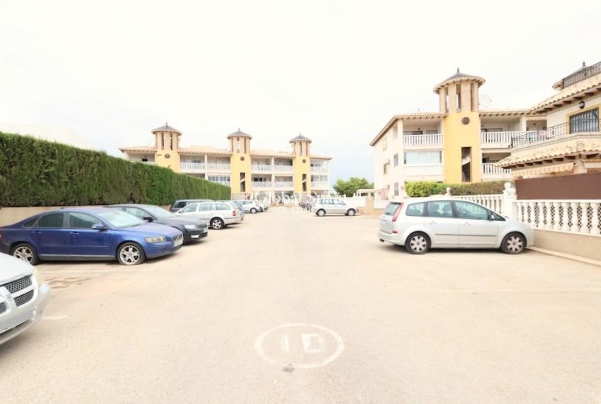 Revente - APPARTEMENT -
ORIHUELA COSTA - Costa Blanca