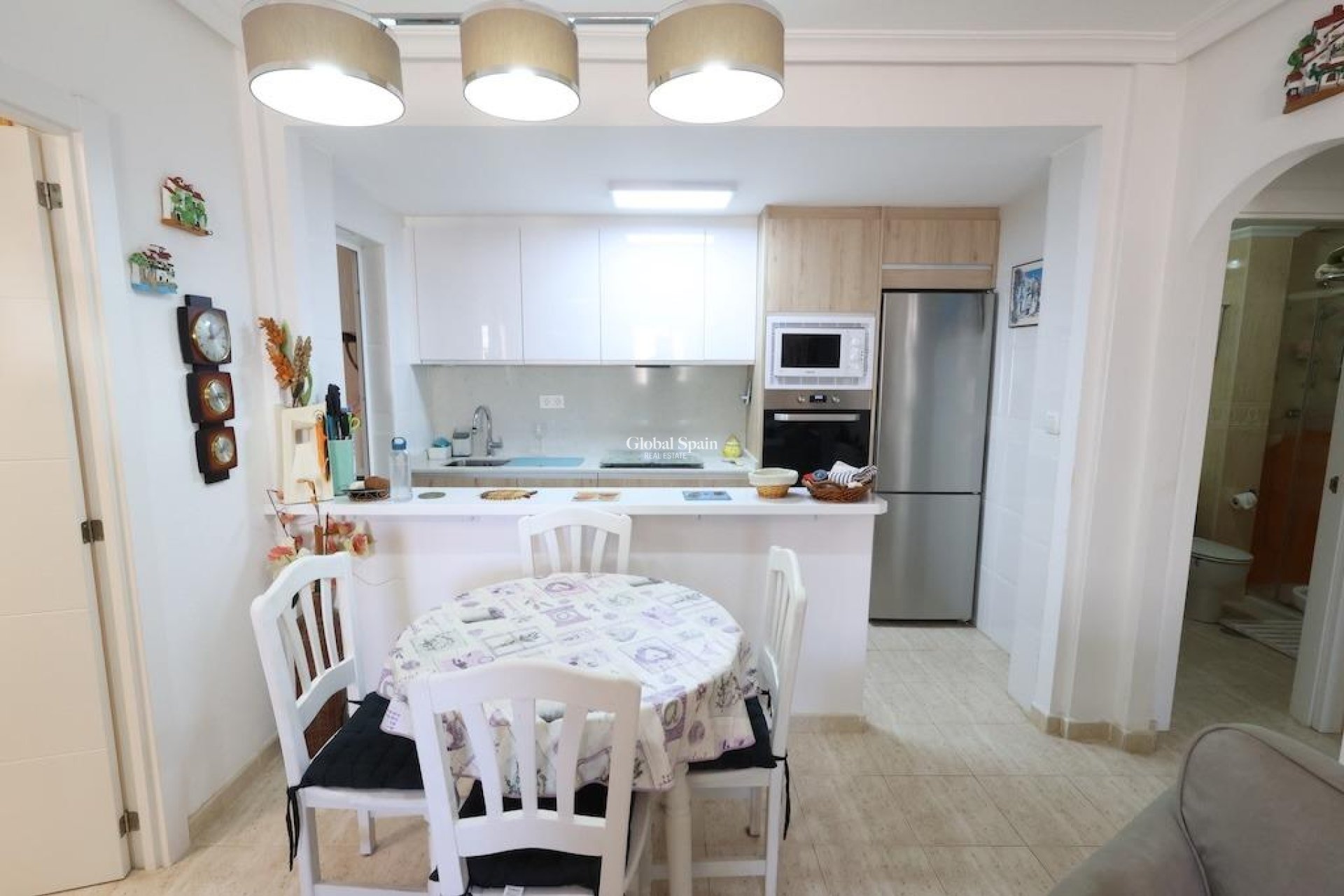 Revente - APPARTEMENT -
ORIHUELA COSTA - Costa Blanca
