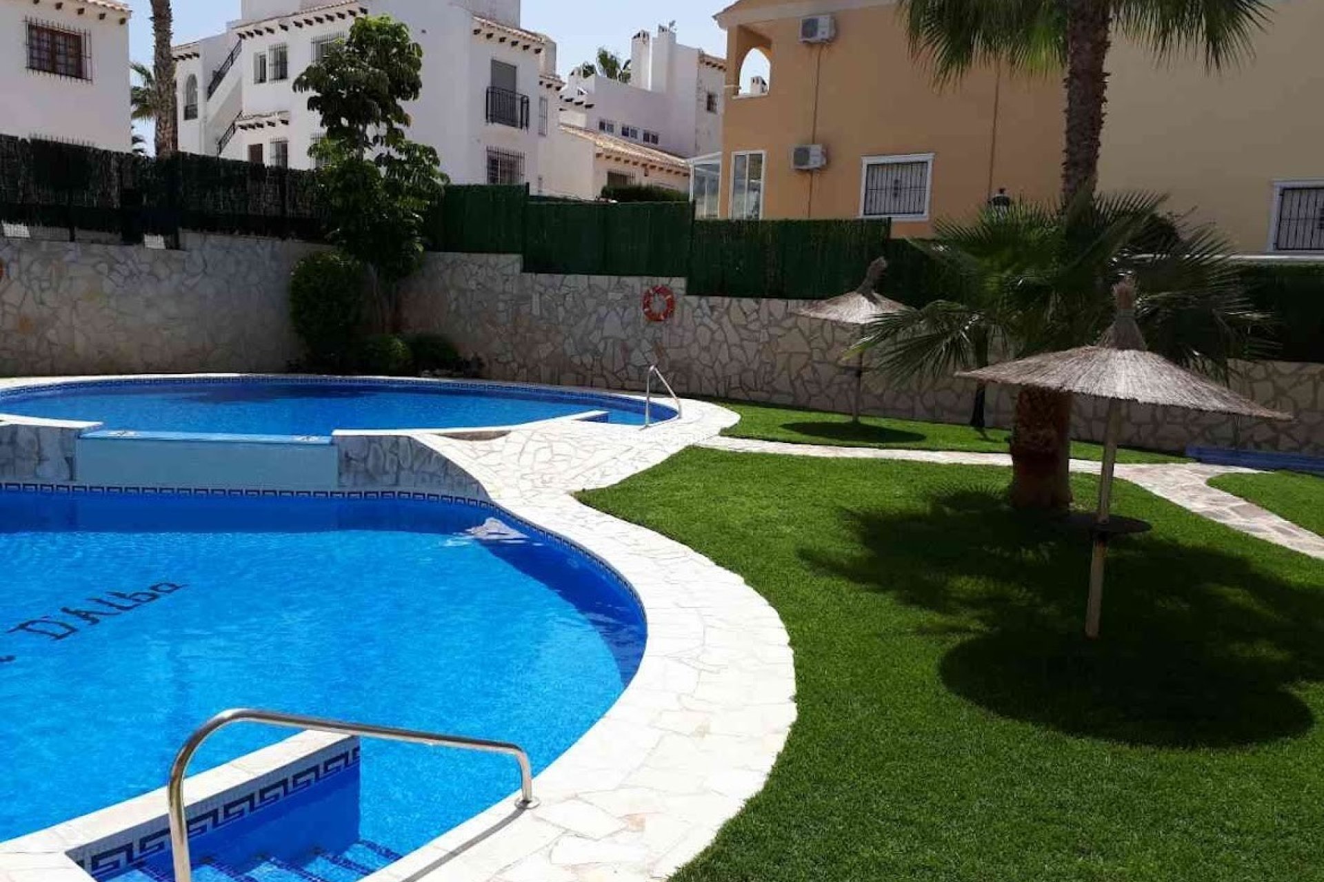 Revente - APPARTEMENT -
ORIHUELA COSTA - Costa Blanca