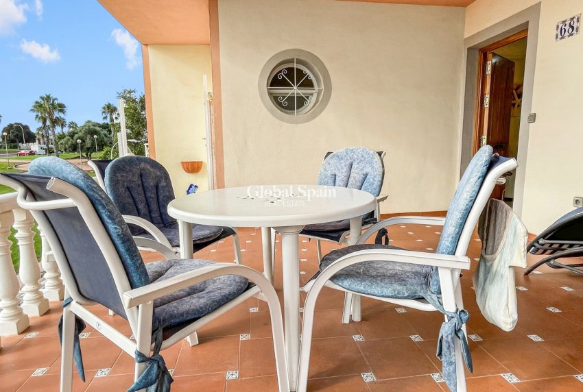 Revente - APPARTEMENT -
ORIHUELA COSTA - Costa Blanca