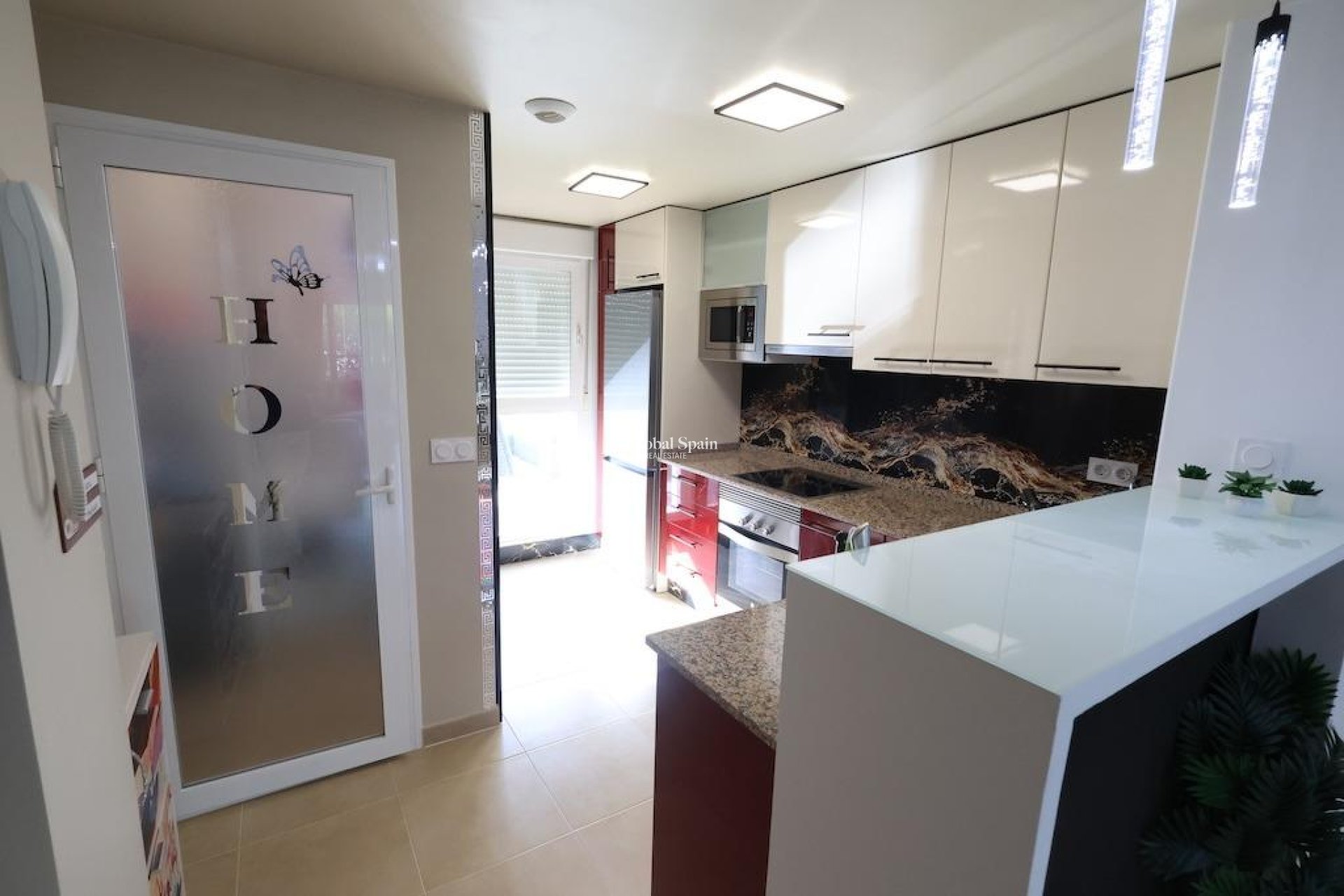 Revente - APPARTEMENT -
ORIHUELA COSTA - Costa Blanca