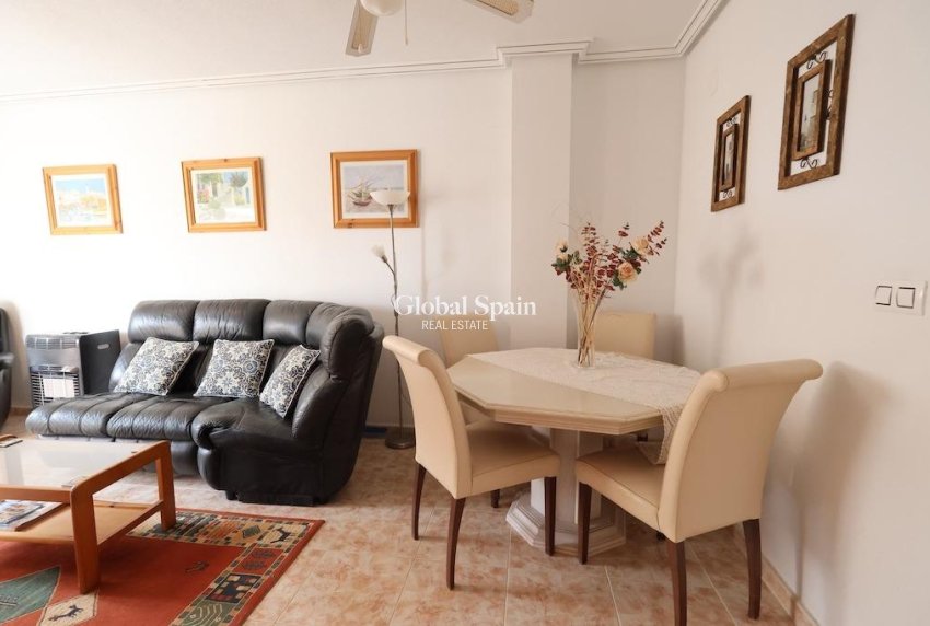 Revente - APPARTEMENT -
ORIHUELA COSTA - Costa Blanca