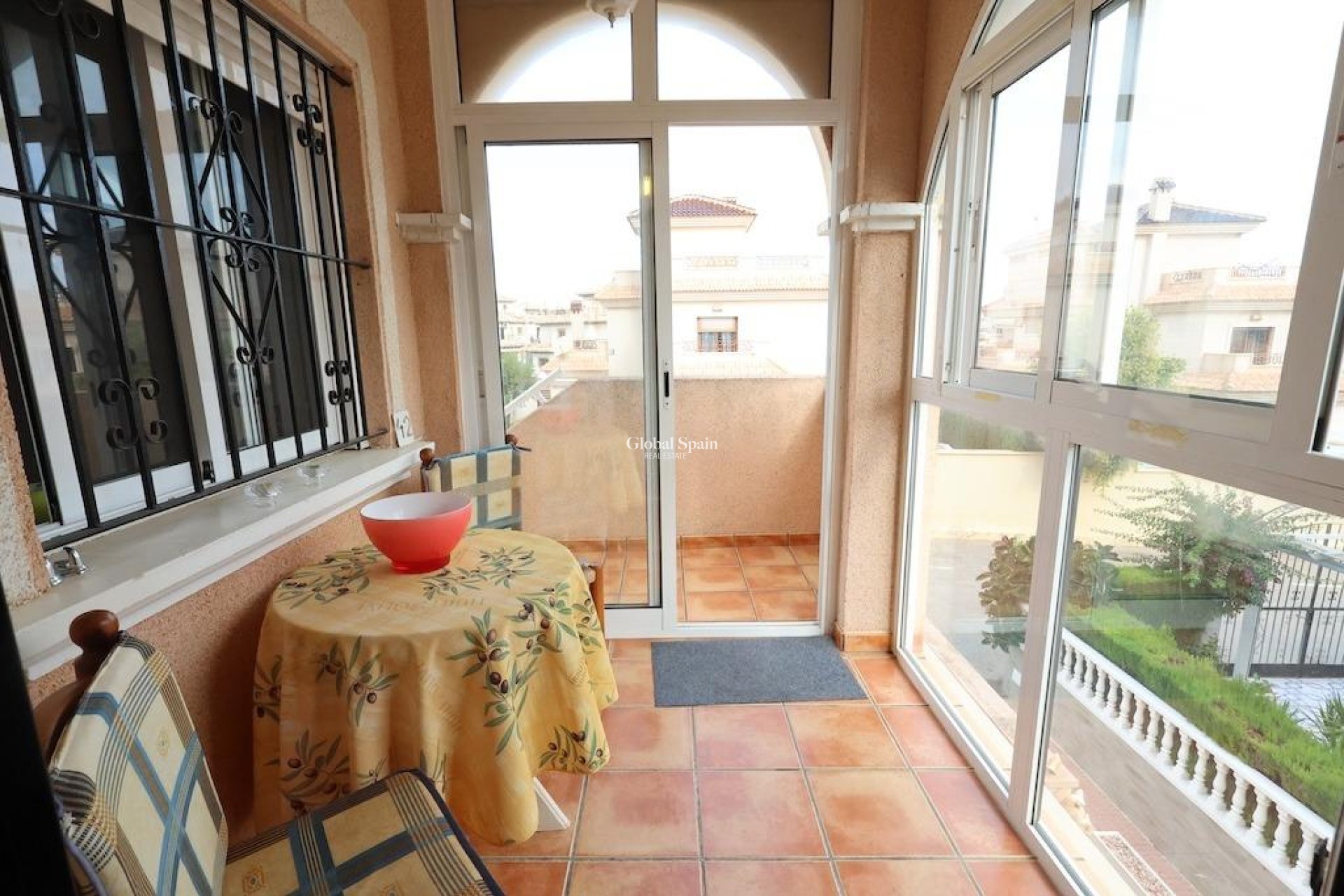 Revente - APPARTEMENT -
ORIHUELA COSTA - Costa Blanca