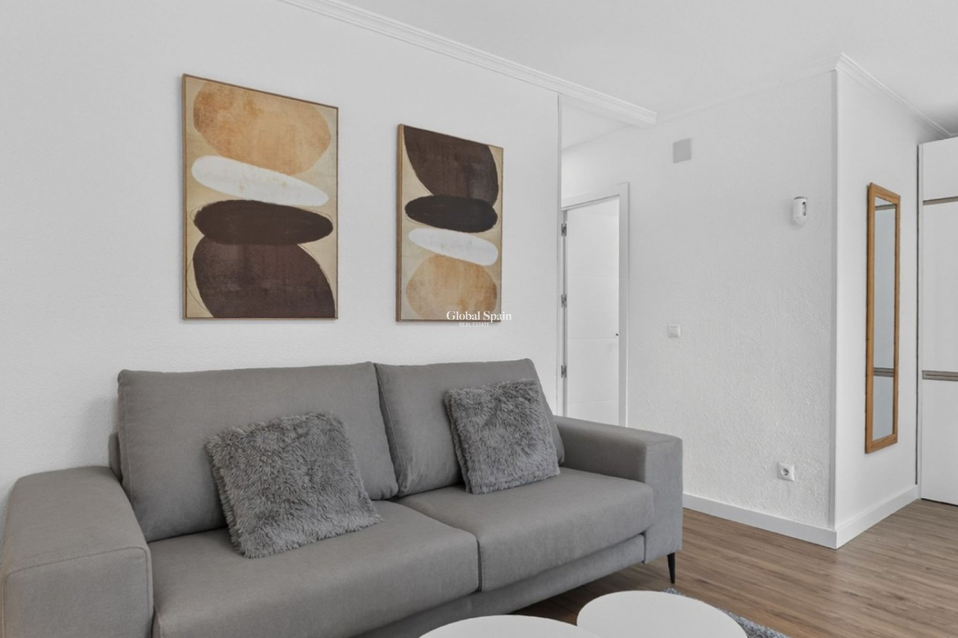 Revente - APPARTEMENT -
ORIHUELA COSTA - Costa Blanca