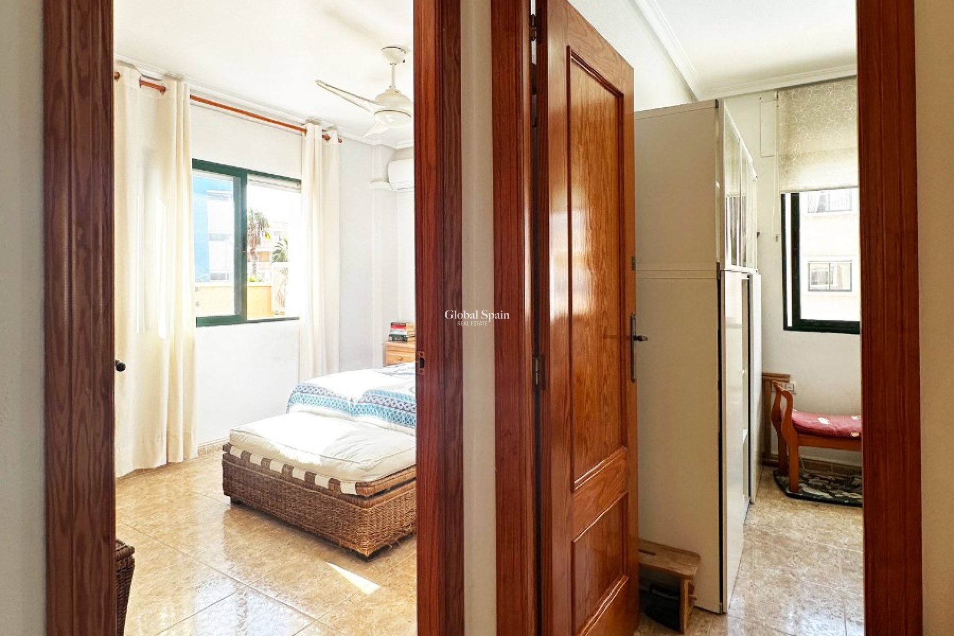 Revente - APPARTEMENT -
ORIHUELA COSTA - Costa Blanca