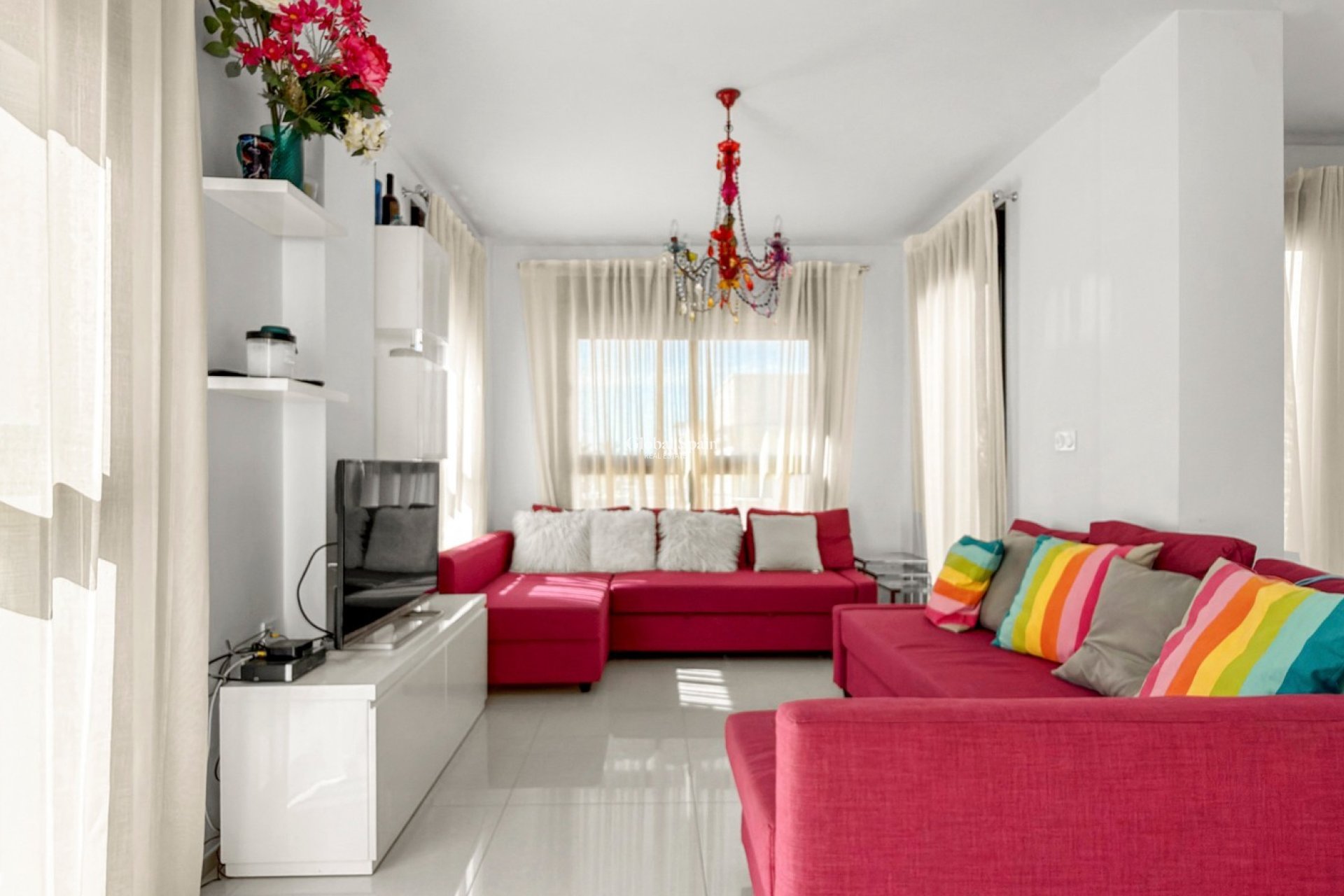 Revente - APPARTEMENT -
ORIHUELA COSTA - Costa Blanca