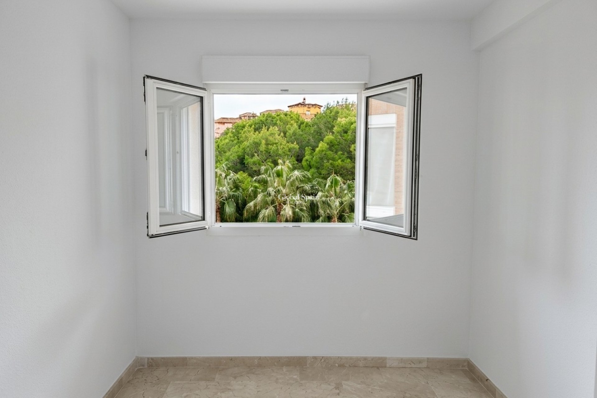Revente - APPARTEMENT -
ORIHUELA COSTA - DEHESA DE CAMPOAMOR