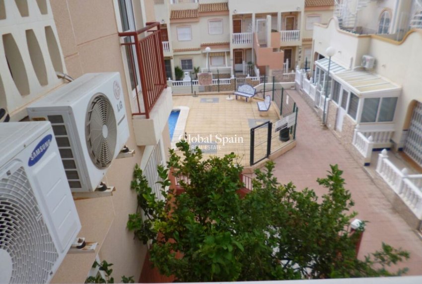 Revente - APPARTEMENT -
ORIHUELA COSTA - Inland