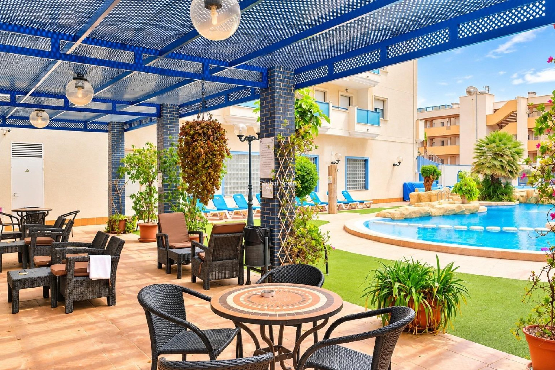 Revente - APPARTEMENT -
ORIHUELA COSTA - La Regia