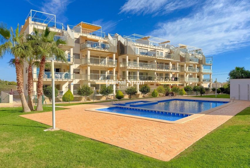 Revente - APPARTEMENT -
ORIHUELA COSTA - La Zenia