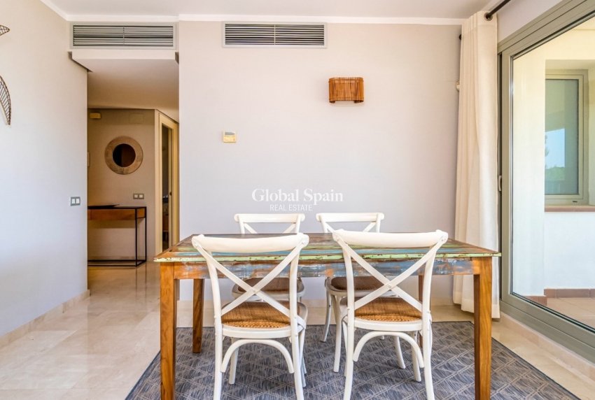 Revente - Appartement -
ORIHUELA COSTA - LAS COLINAS GOLF RESORT
