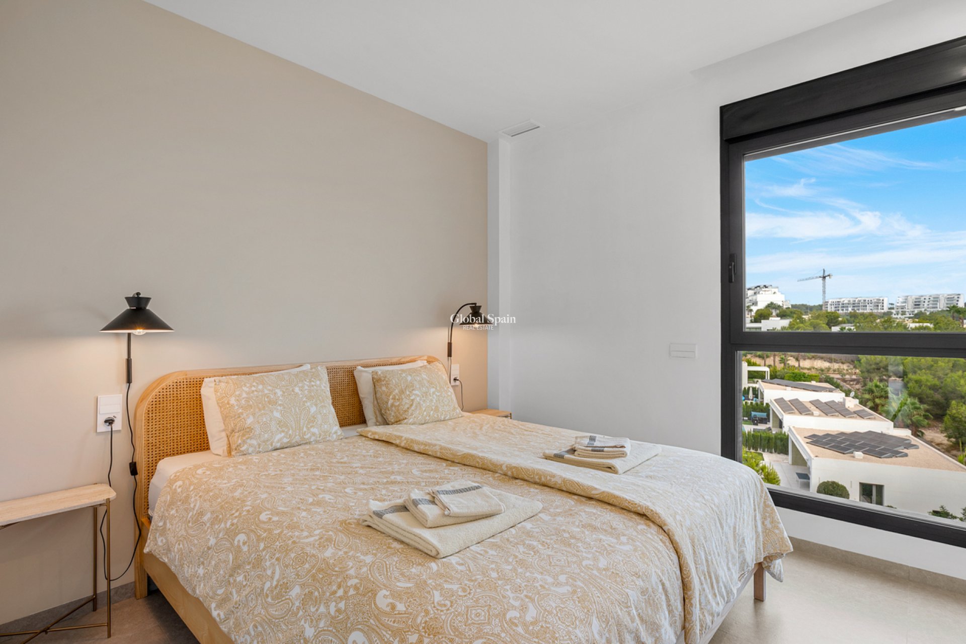 Revente - APPARTEMENT -
ORIHUELA COSTA - LAS COLINAS GOLF RESORT