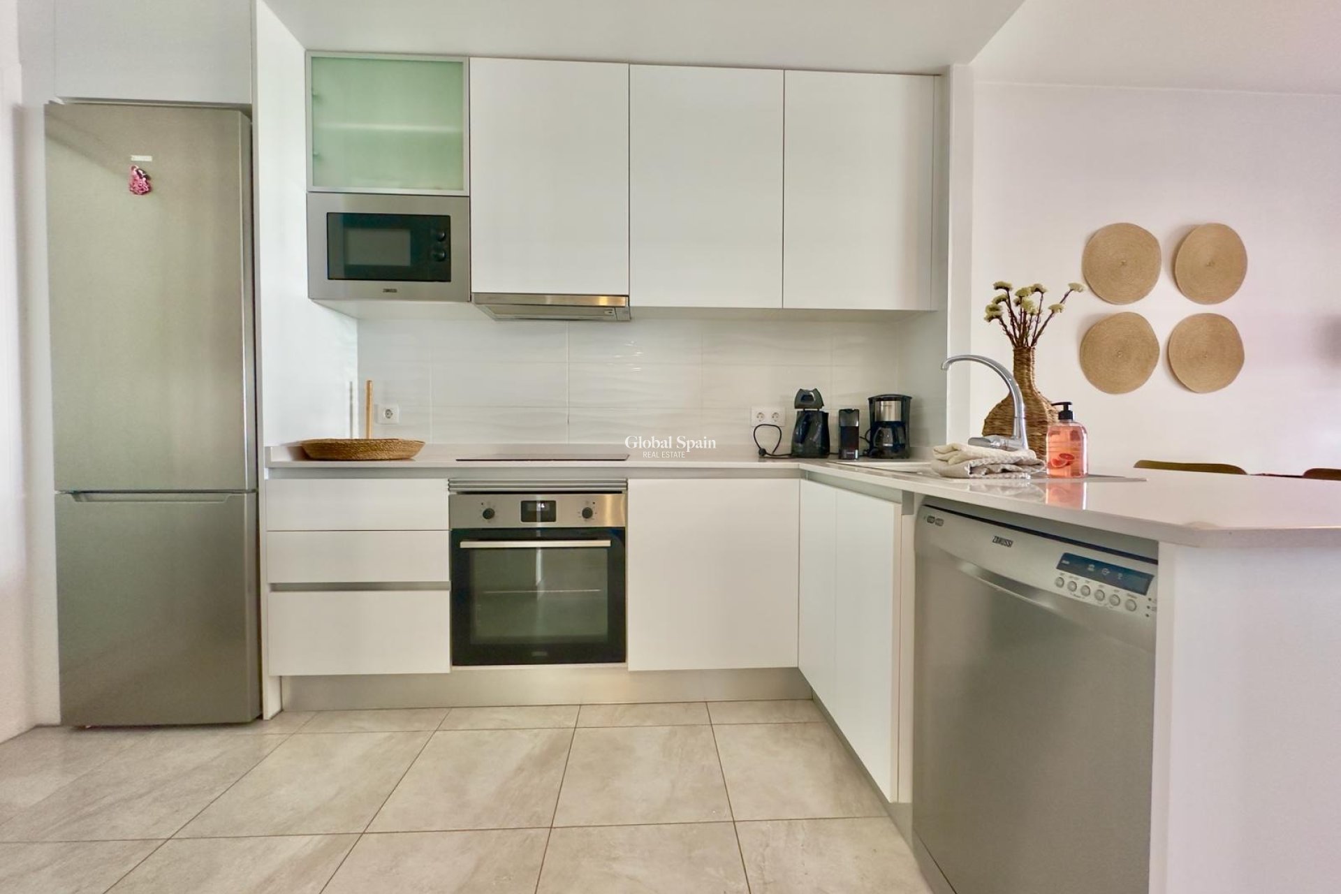 Revente - APPARTEMENT -
ORIHUELA COSTA - Las Filipinas