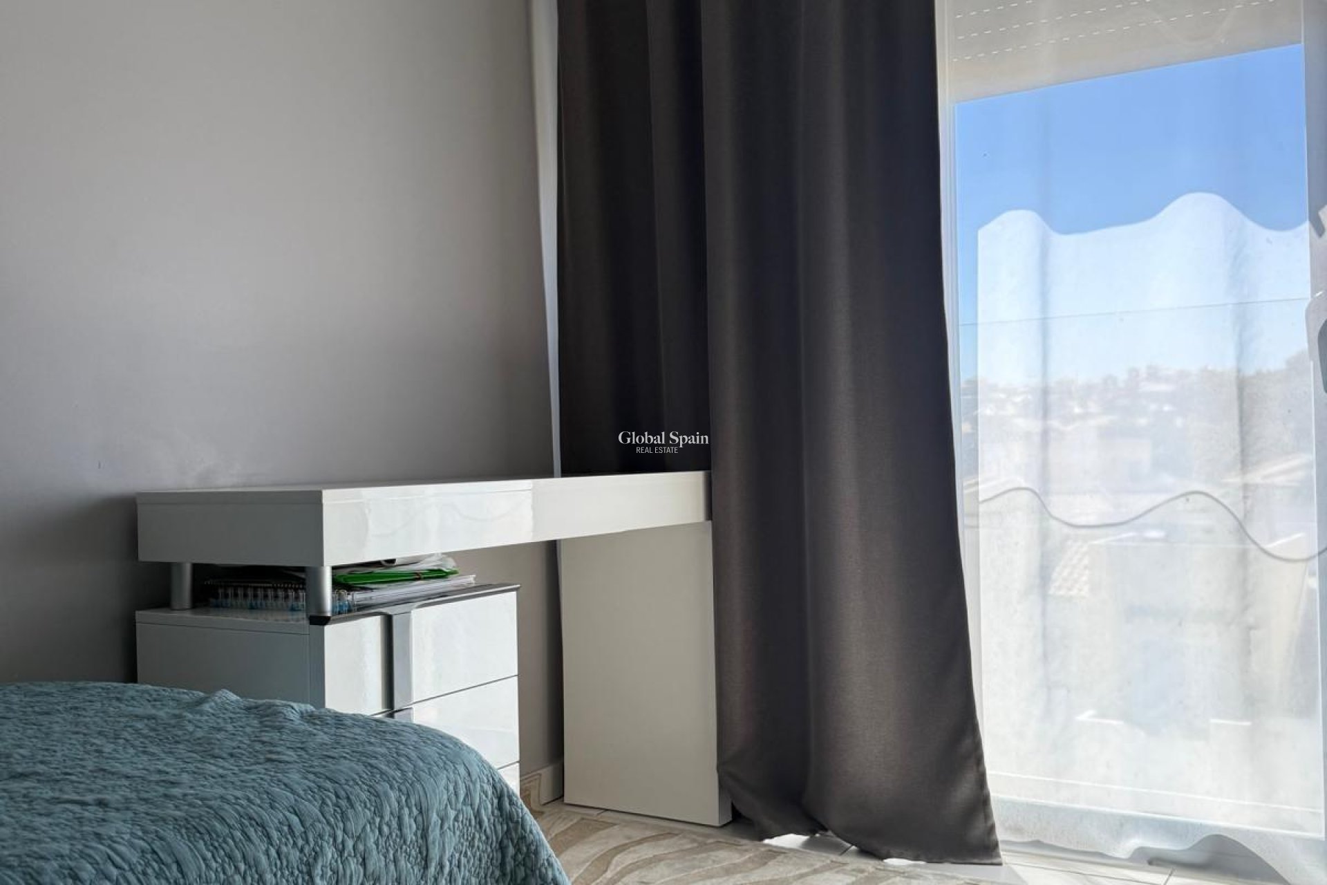Revente - APPARTEMENT -
ORIHUELA COSTA - Las Filipinas