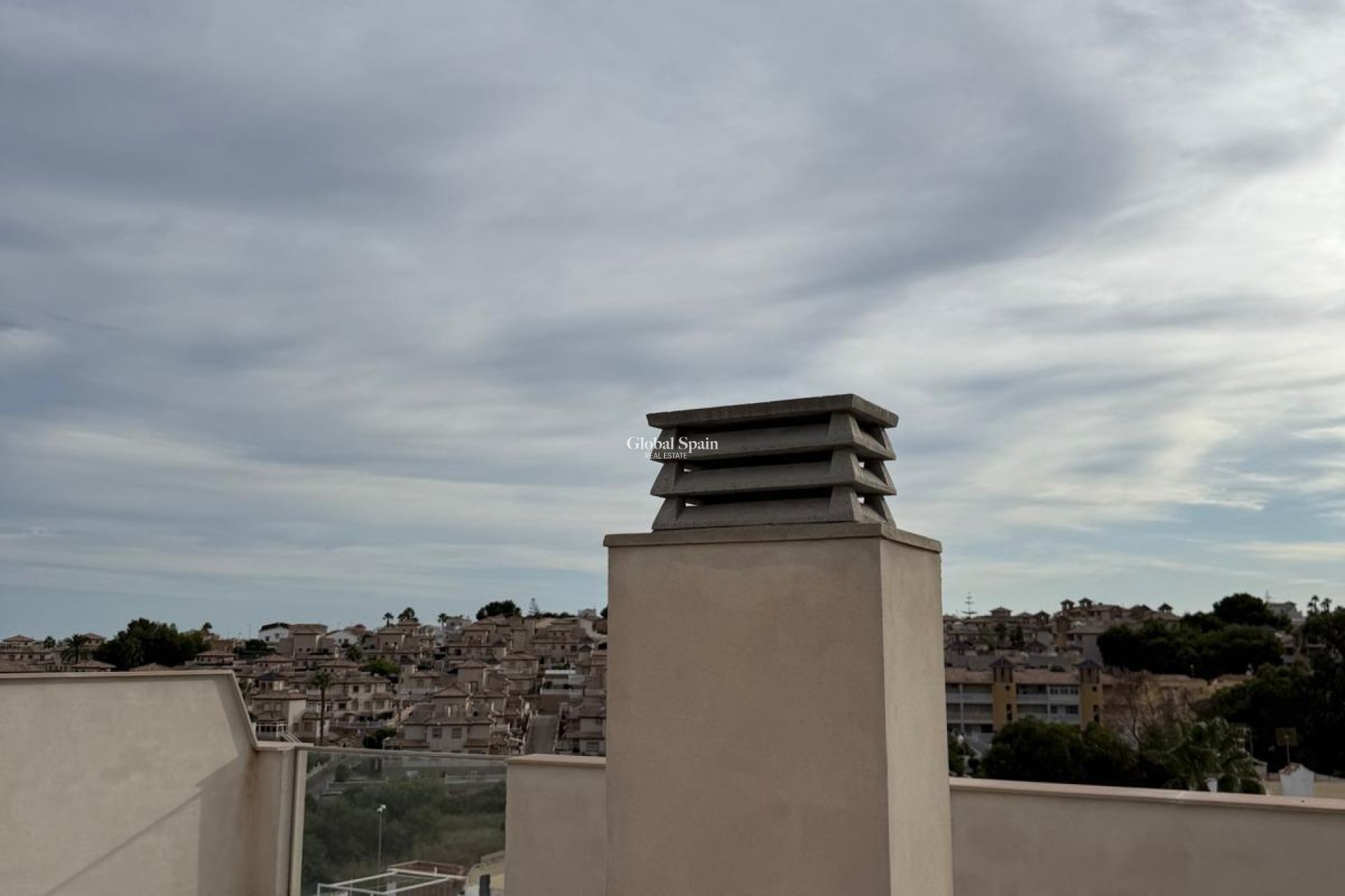 Revente - APPARTEMENT -
ORIHUELA COSTA - Las Filipinas