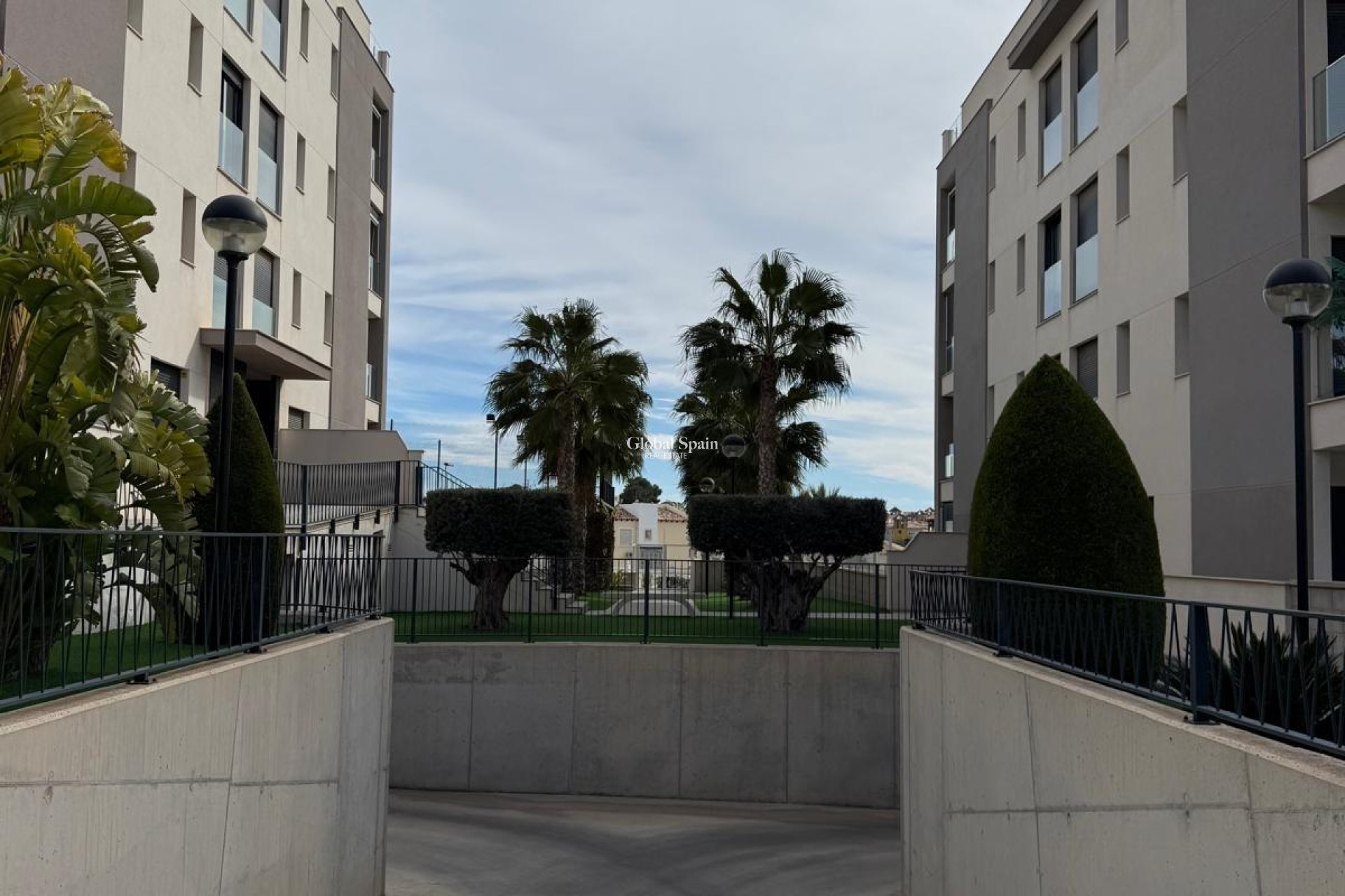 Revente - APPARTEMENT -
ORIHUELA COSTA - Las Filipinas