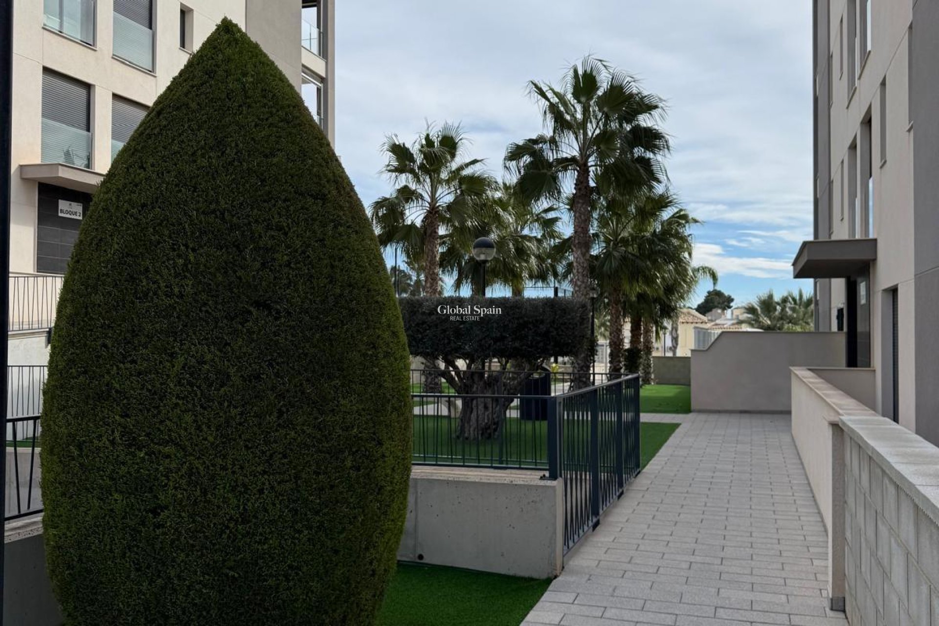 Revente - APPARTEMENT -
ORIHUELA COSTA - Las Filipinas