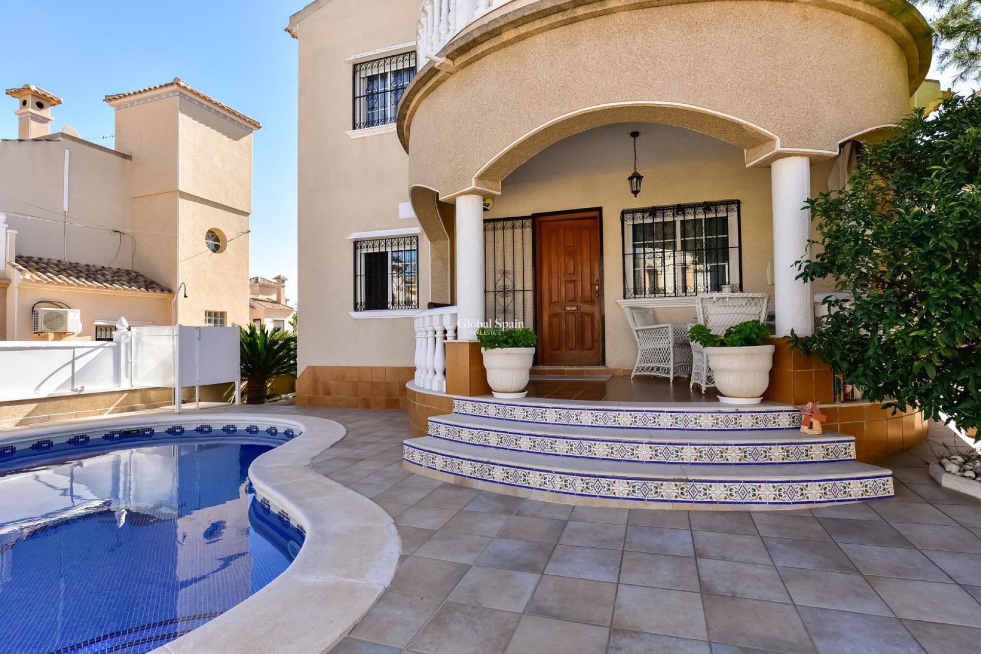 Revente - APPARTEMENT -
ORIHUELA COSTA - Las Filipinas