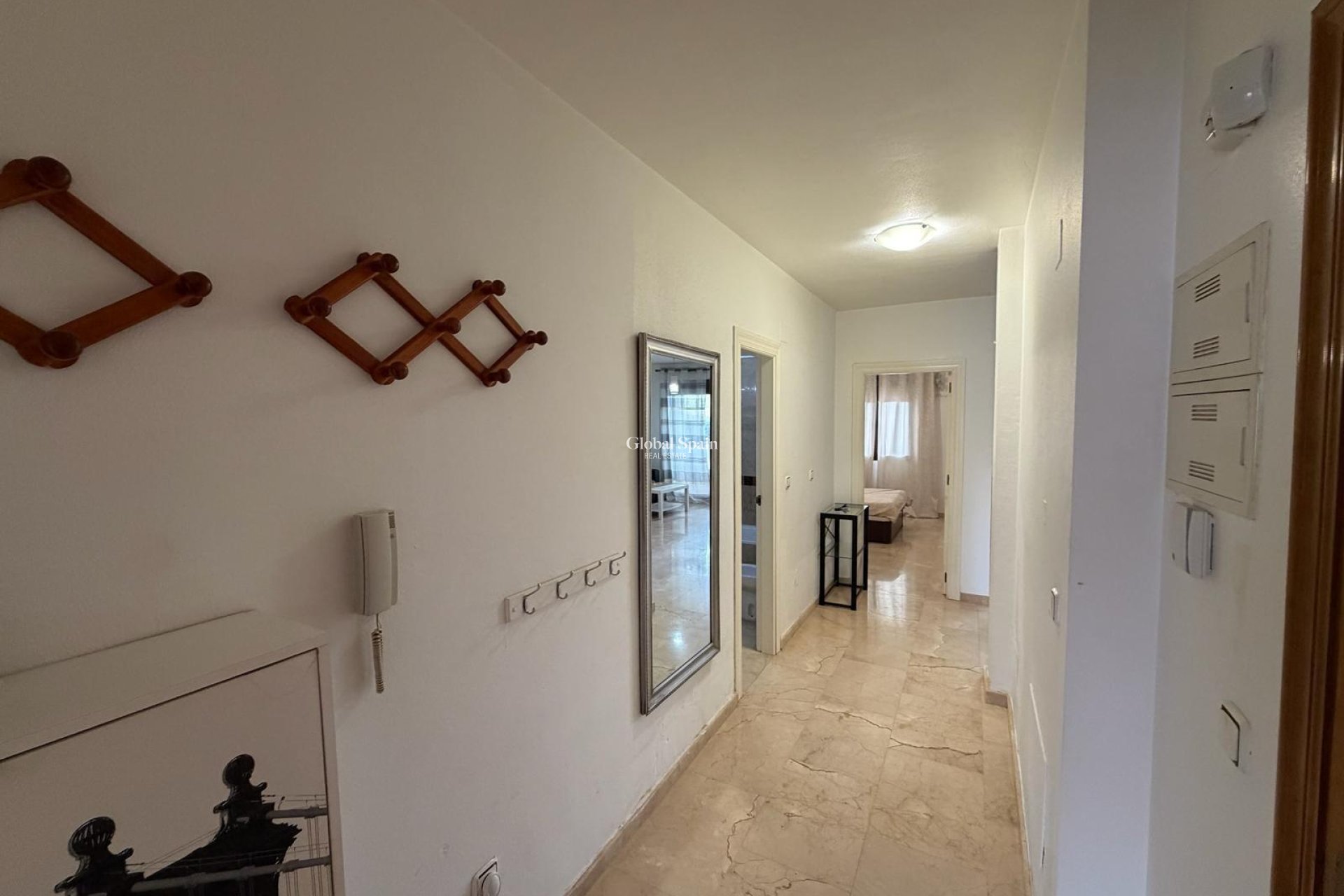 Revente - APPARTEMENT -
ORIHUELA COSTA - Las Ramblas